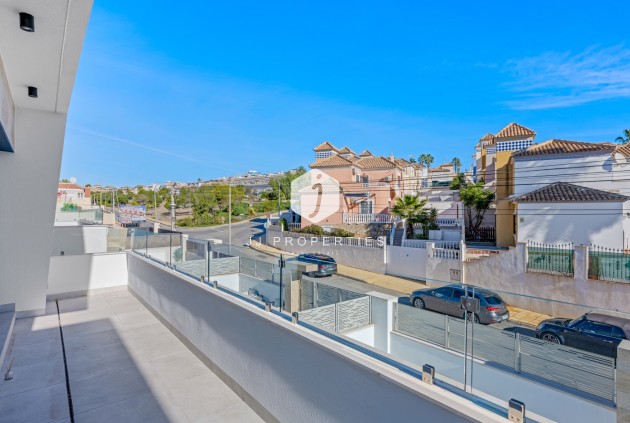 Tweedehands - Villa -
Orihuela Costa - Costa Blanca