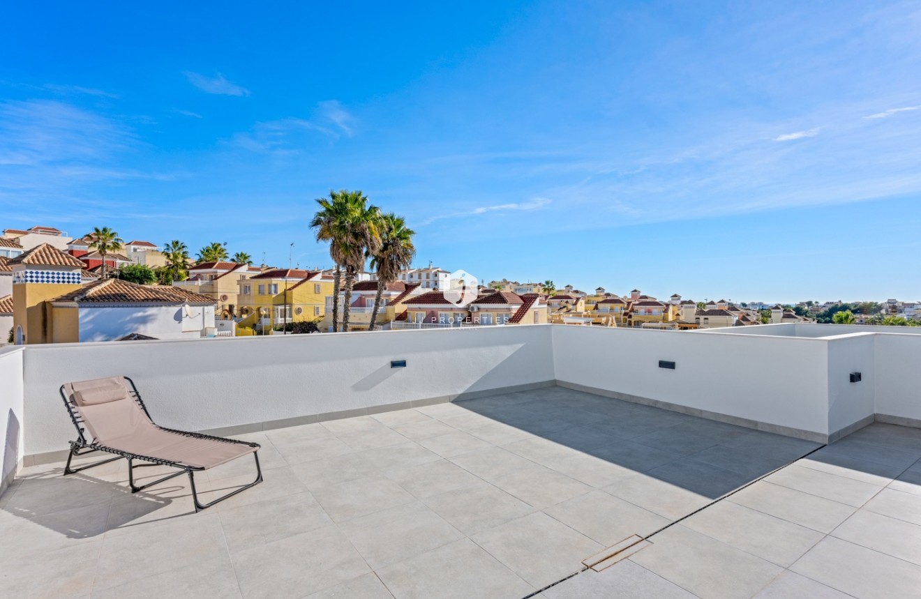 Tweedehands - Villa -
Orihuela Costa - Costa Blanca