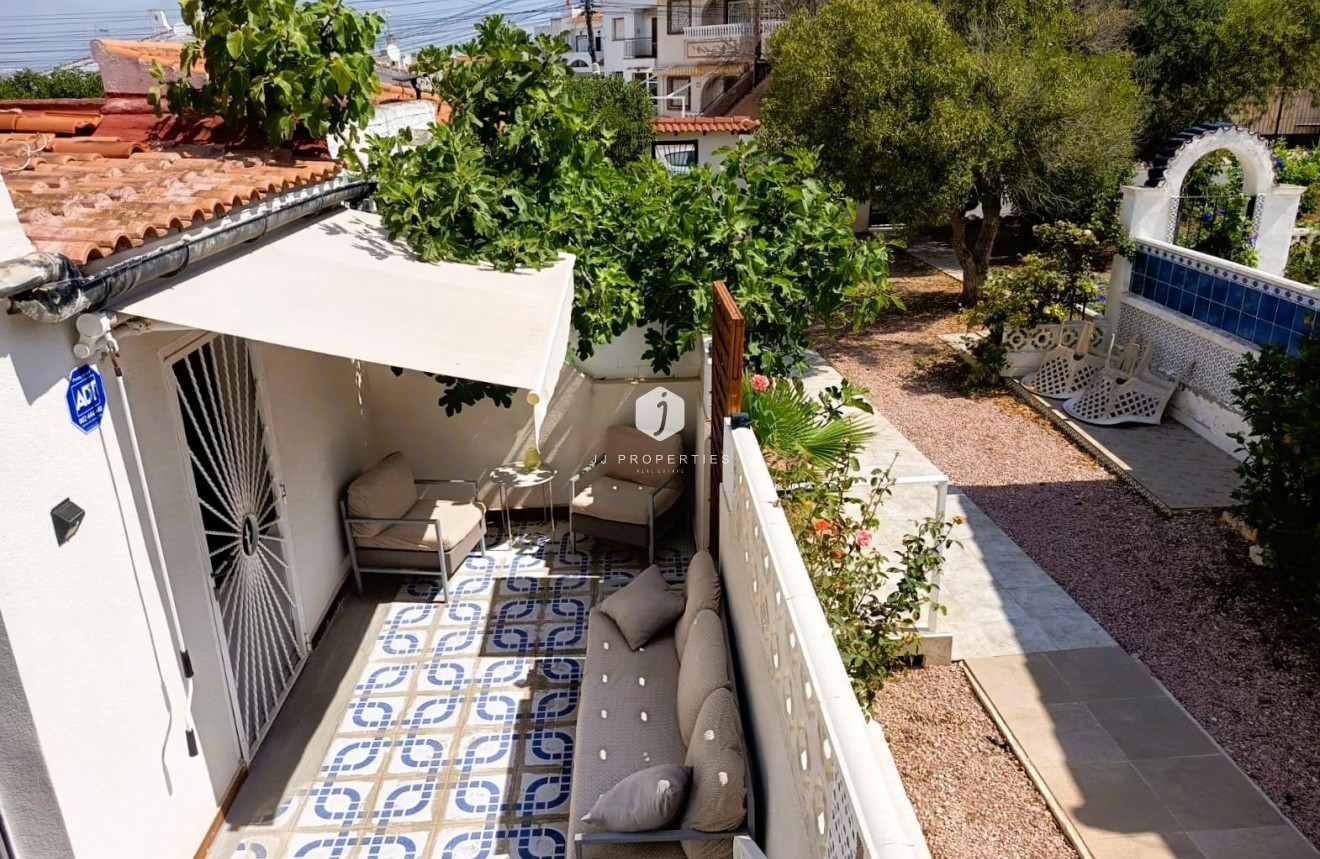 D'occasion - Bungalow -
Torrevieja - Costa Blanca