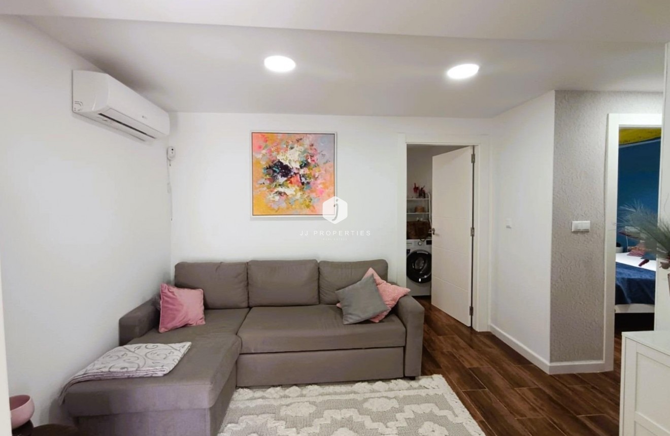D'occasion - Bungalow -
Torrevieja - Costa Blanca