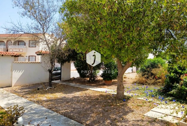 D'occasion - Bungalow -
Torrevieja - Costa Blanca