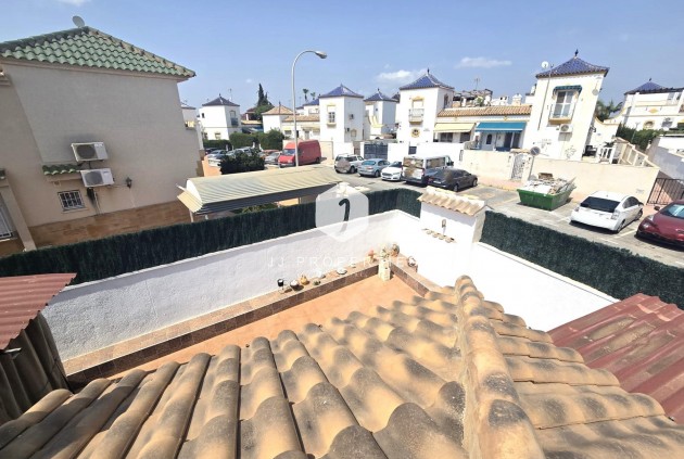 Tweedehands - Chalet -
Torrevieja - Los altos