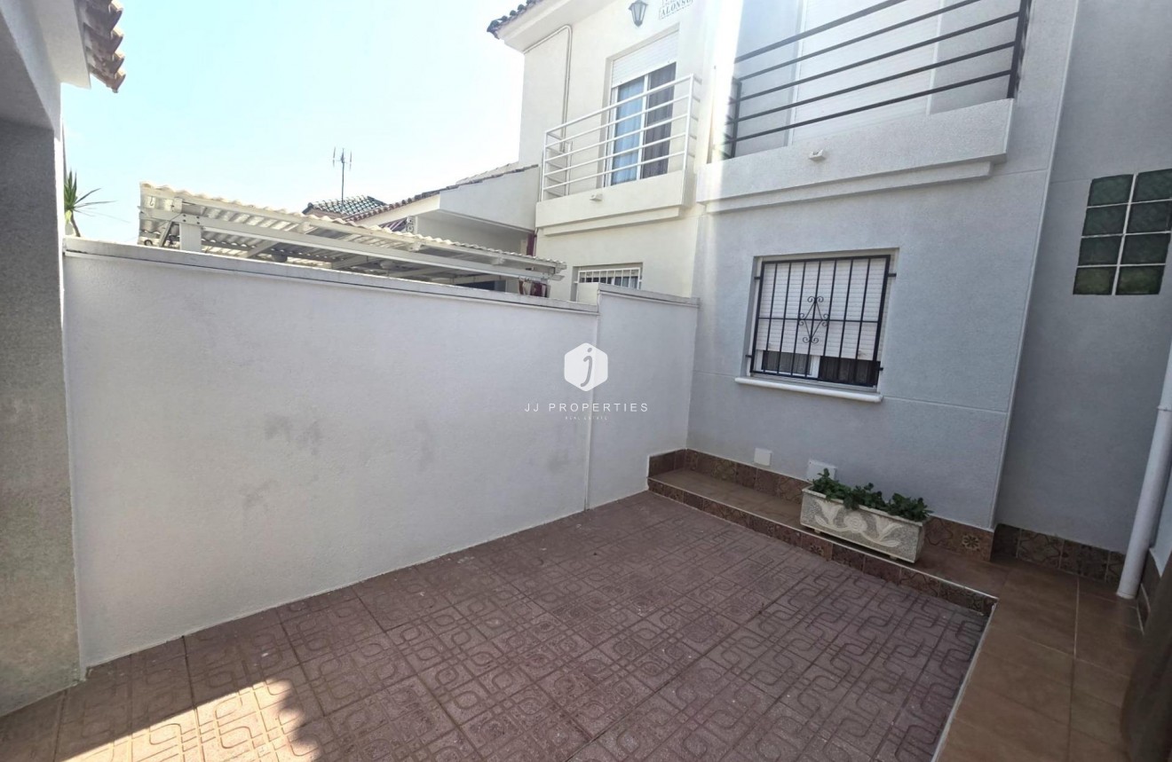 Tweedehands - Chalet -
Torrevieja - Los altos