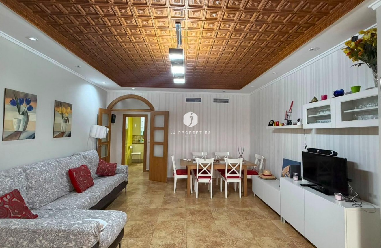 Tweedehands - Appartement / flat -
Torrevieja - Acequion