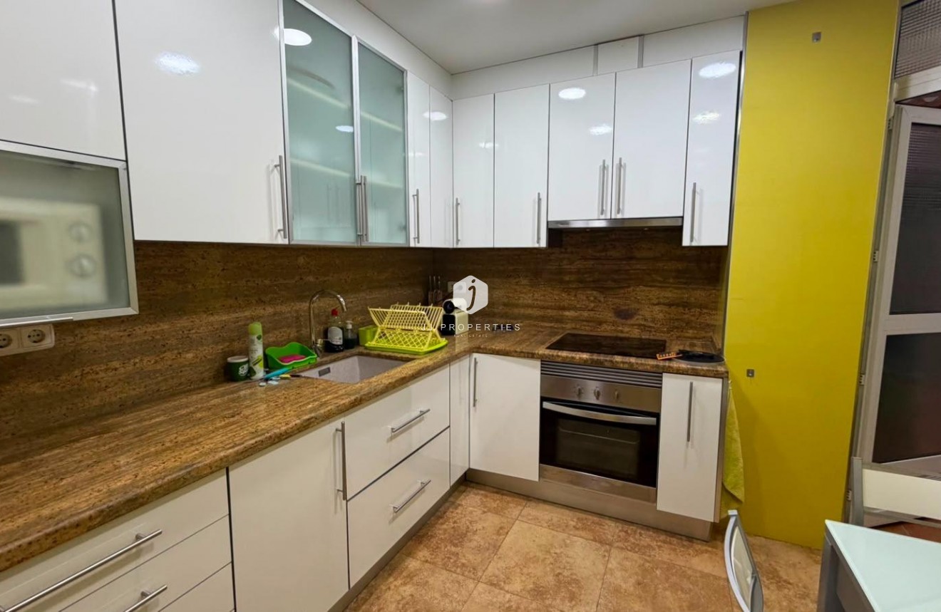 Tweedehands - Appartement / flat -
Torrevieja - Acequion