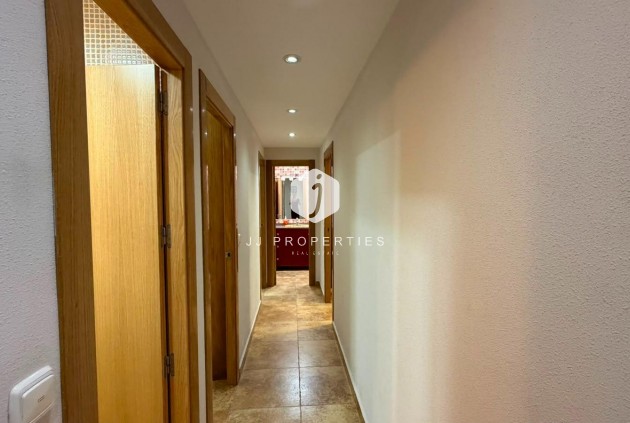 Tweedehands - Appartement / flat -
Torrevieja - Acequion