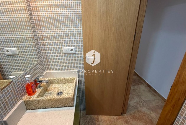 Tweedehands - Appartement / flat -
Torrevieja - Acequion