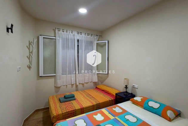 Tweedehands - Appartement / flat -
Torrevieja - Acequion