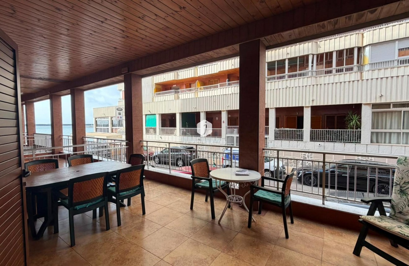 Tweedehands - Appartement / flat -
Torrevieja - Acequion