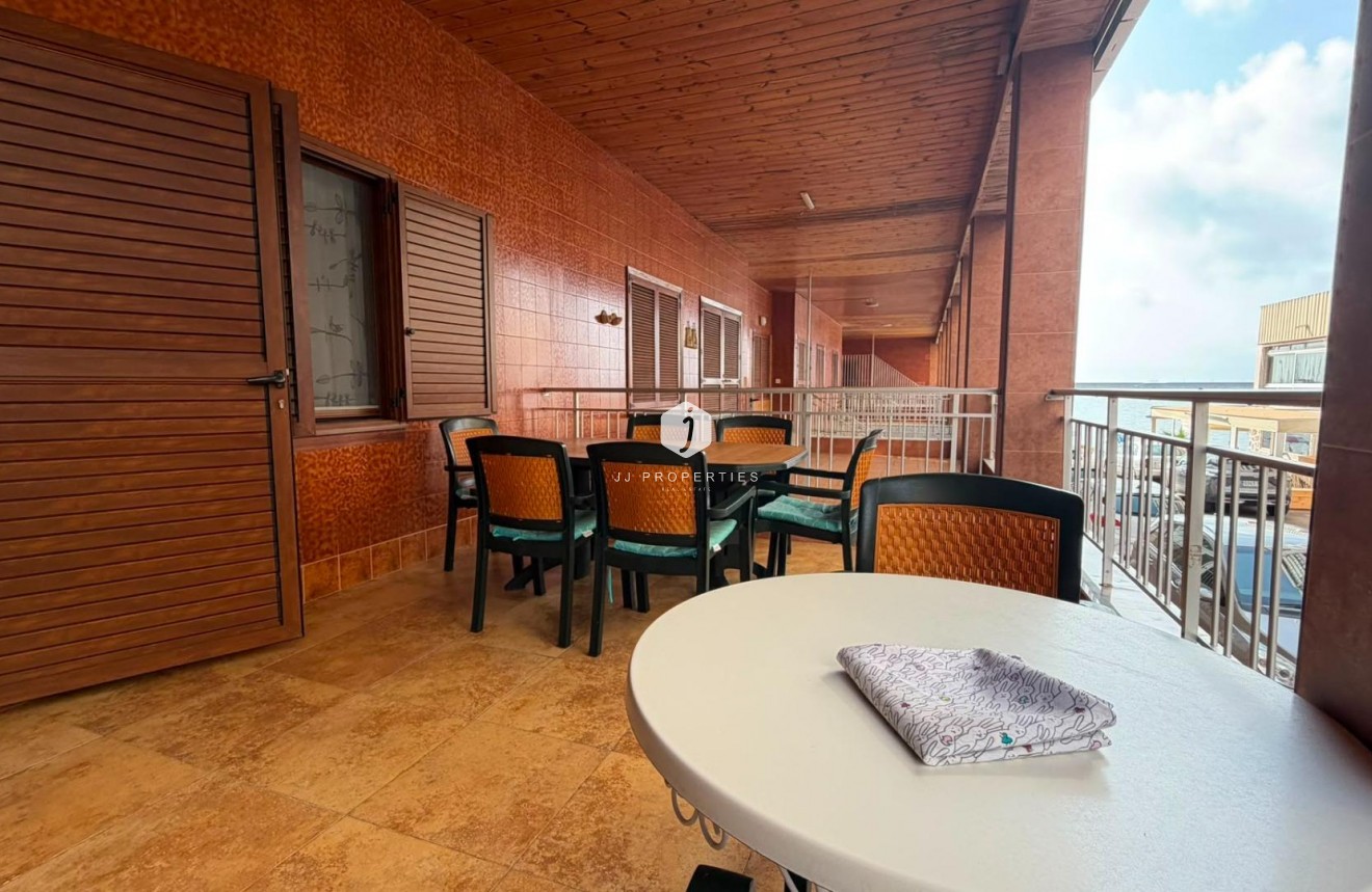 Tweedehands - Appartement / flat -
Torrevieja - Acequion