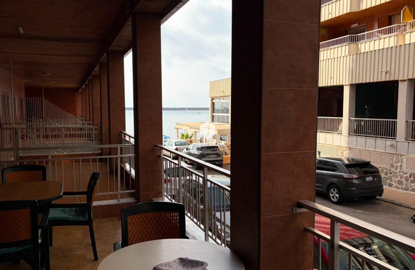 Tweedehands - Appartement / flat -
Torrevieja - Acequion