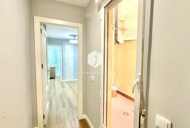 Aus zweiter Hand - Wohnung -
Torrevieja - La Mata Pueblo