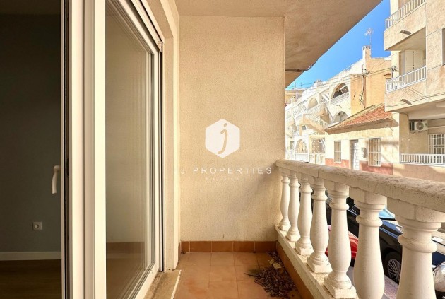 Aus zweiter Hand - Wohnung -
Torrevieja - La Mata Pueblo