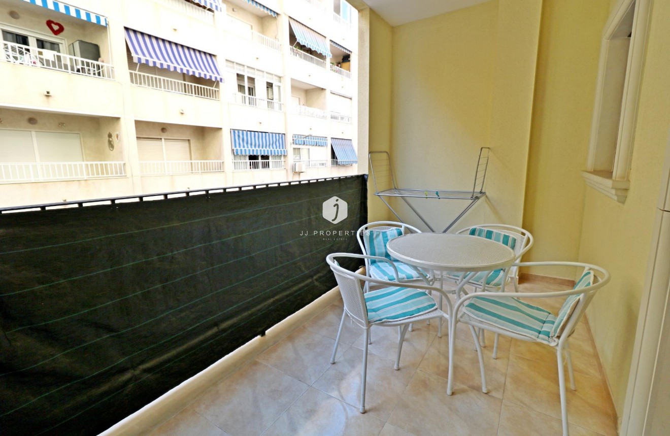 Segunda mano - Apartamento / piso -
Torrevieja - Acequion