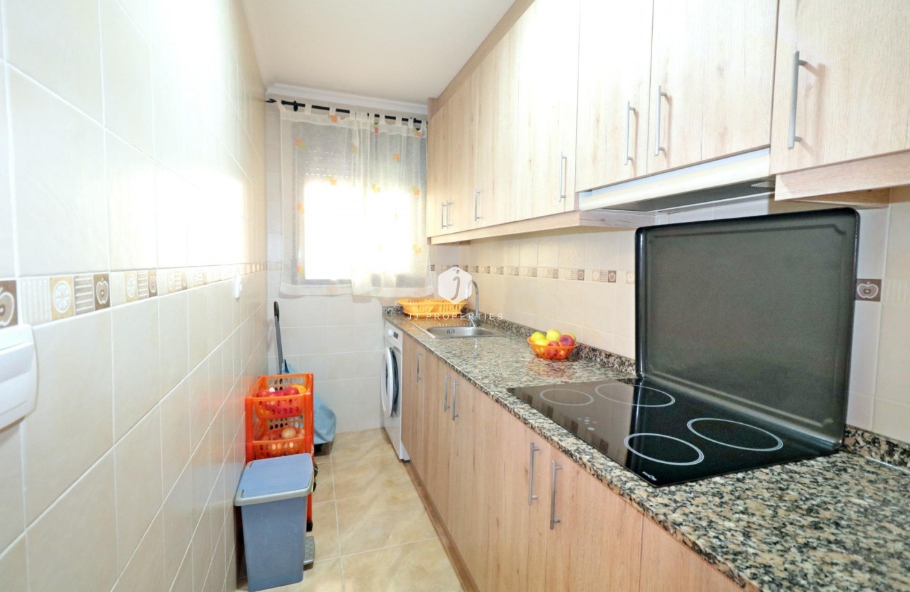 Segunda mano - Apartamento / piso -
Torrevieja - Acequion
