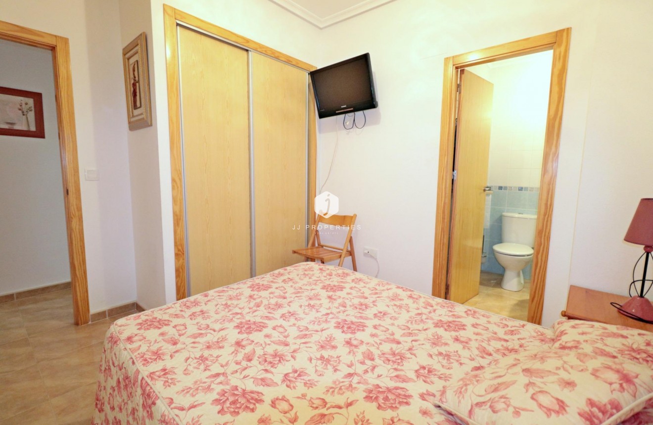 Segunda mano - Apartamento / piso -
Torrevieja - Acequion