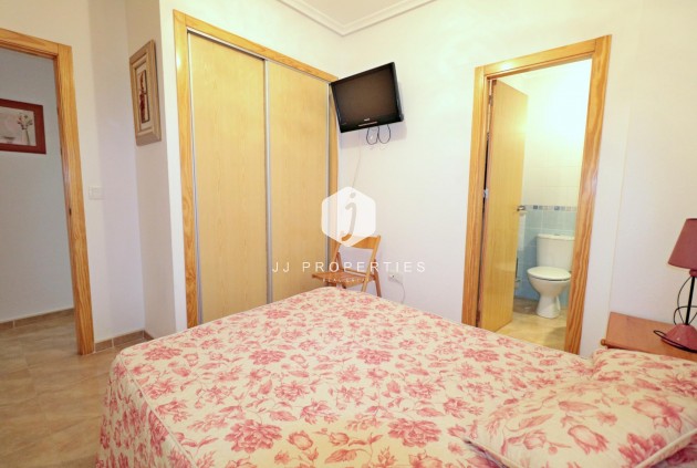 Segunda mano - Apartamento / piso -
Torrevieja - Acequion