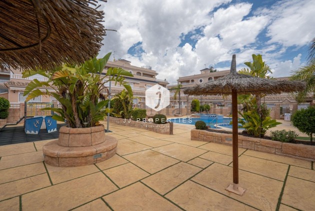 Aus zweiter Hand - Chalet -
Orihuela Costa - Los Dolses