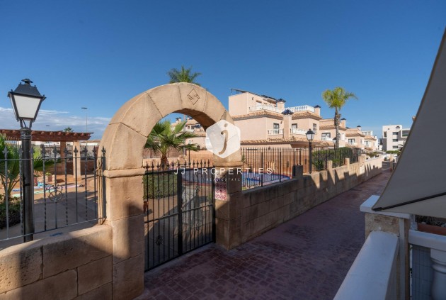 Aus zweiter Hand - Chalet -
Orihuela Costa - Los Dolses