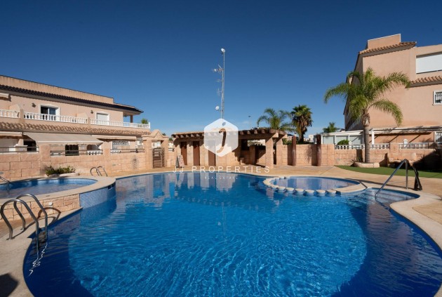 Aus zweiter Hand - Chalet -
Orihuela Costa - Los Dolses