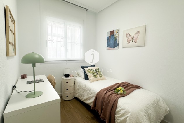 Aus zweiter Hand - Wohnung -
Orihuela Costa - Costa Blanca