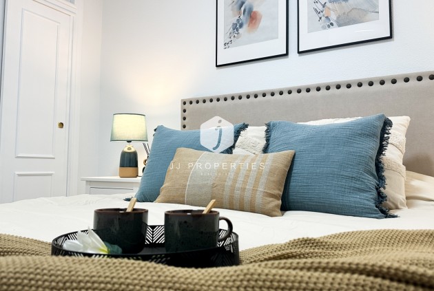 Aus zweiter Hand - Wohnung -
Orihuela Costa - Costa Blanca