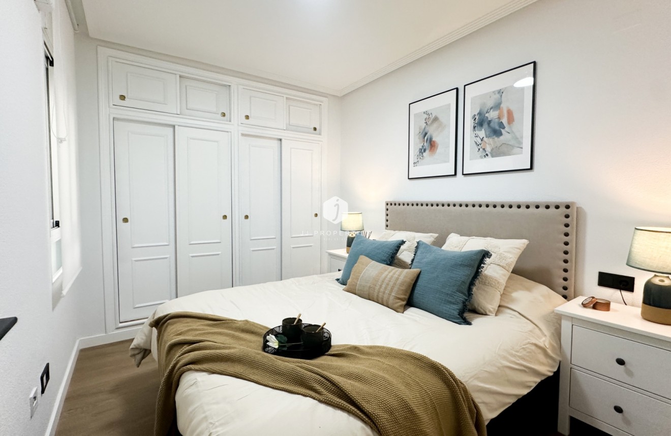 Aus zweiter Hand - Wohnung -
Orihuela Costa - Costa Blanca