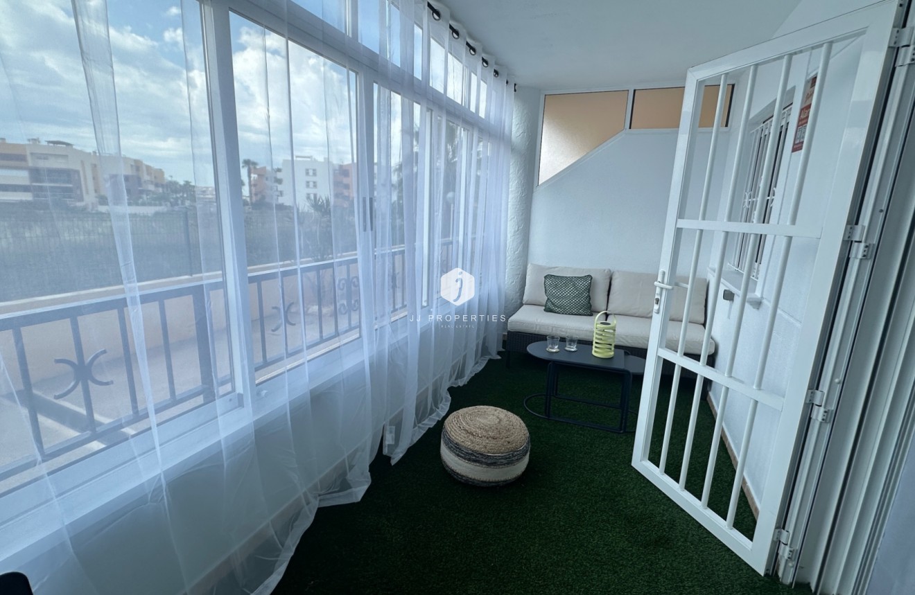 Aus zweiter Hand - Wohnung -
Orihuela Costa - Costa Blanca