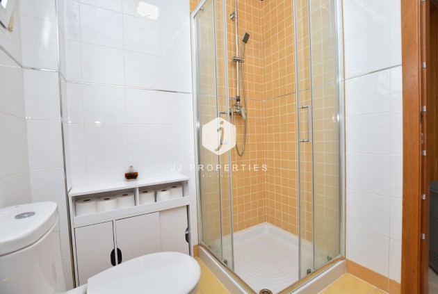Aus zweiter Hand - Villa -
Algorfa - Inland