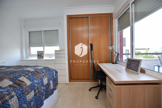 Aus zweiter Hand - Villa -
Algorfa - Inland
