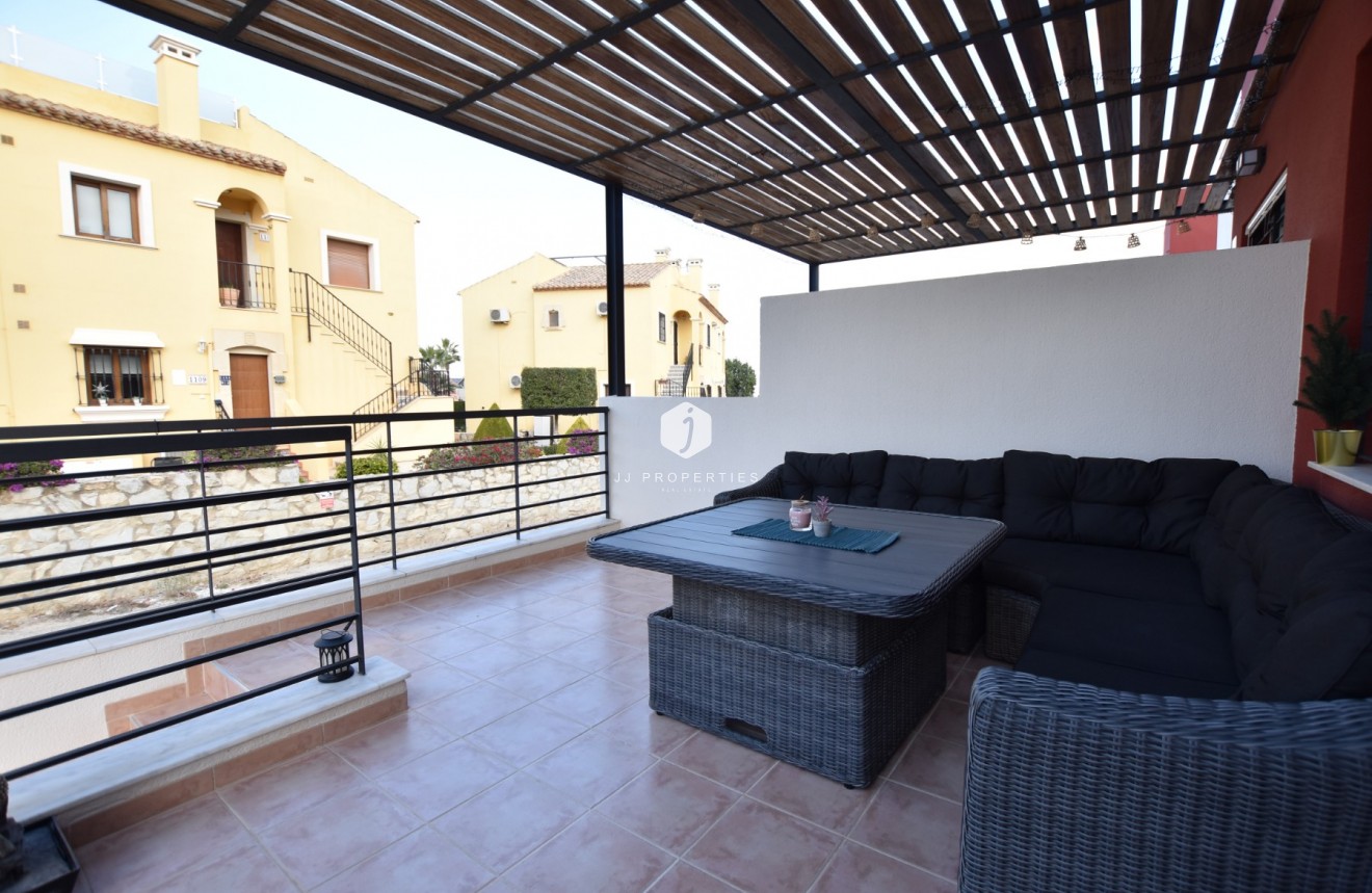 Aus zweiter Hand - Villa -
Algorfa - Inland