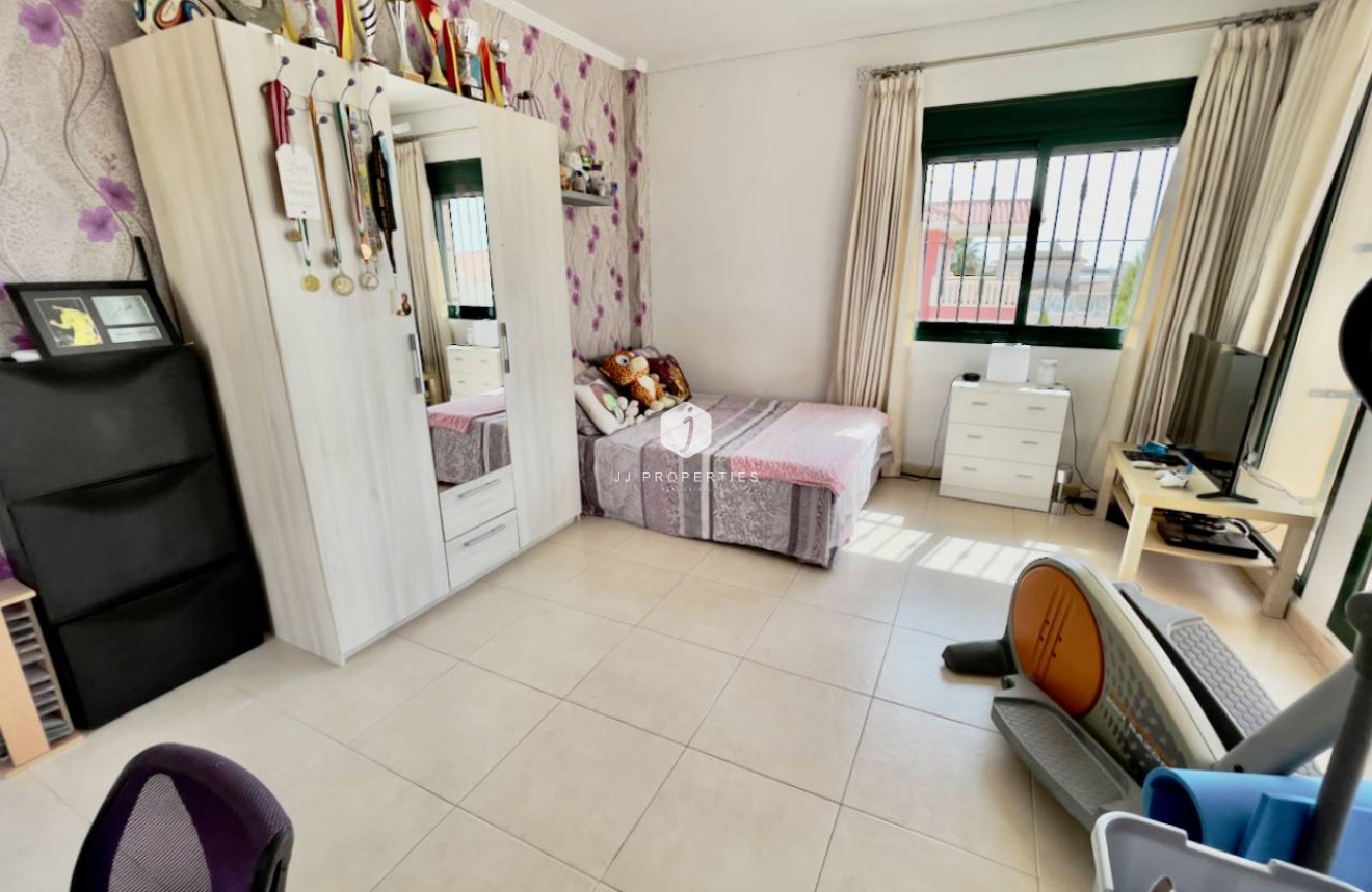 Segunda mano - Villa -
Ciudad Quesada - Costa Blanca