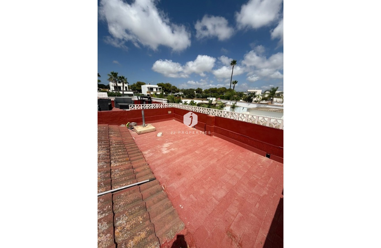 Resale - Villa -
Cabo Roig - Costa Blanca