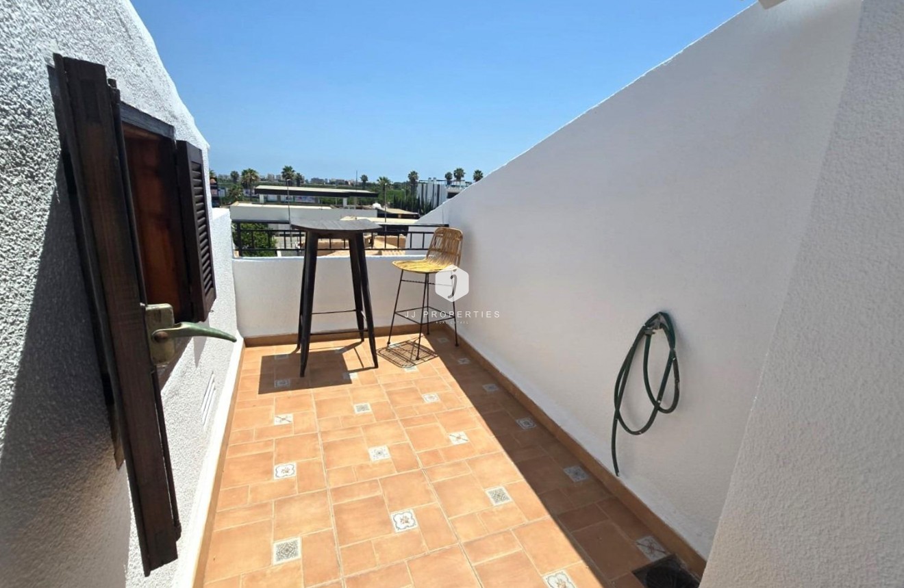 Tweedehands - Chalet -
Torrevieja - Los Balcones