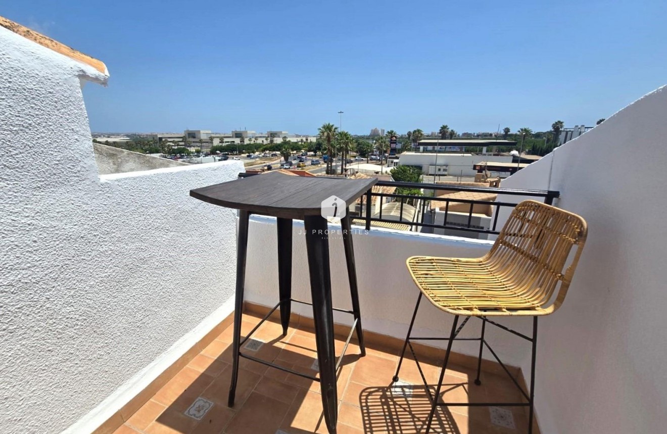Tweedehands - Chalet -
Torrevieja - Los Balcones