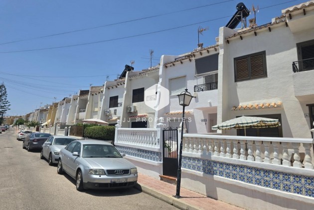 Tweedehands - Chalet -
Torrevieja - Los Balcones