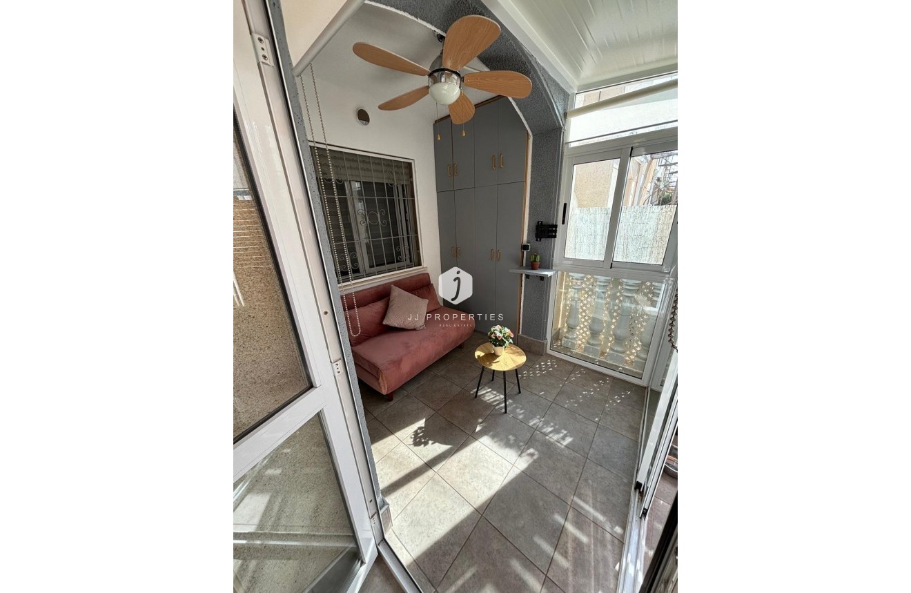 D'occasion - Bungalow -
Torrevieja - Los Balcones