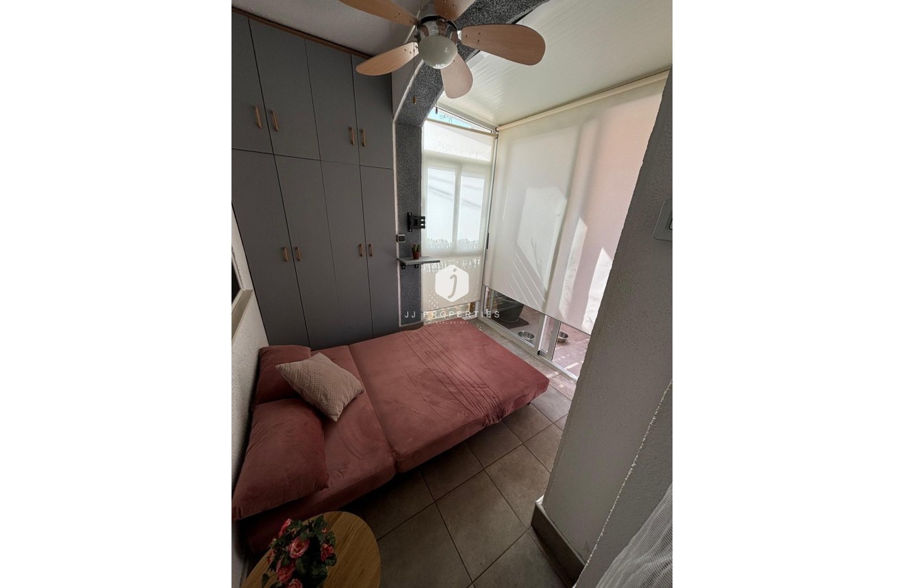 D'occasion - Bungalow -
Torrevieja - Los Balcones