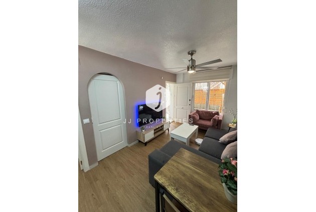 D'occasion - Bungalow -
Torrevieja - Los Balcones