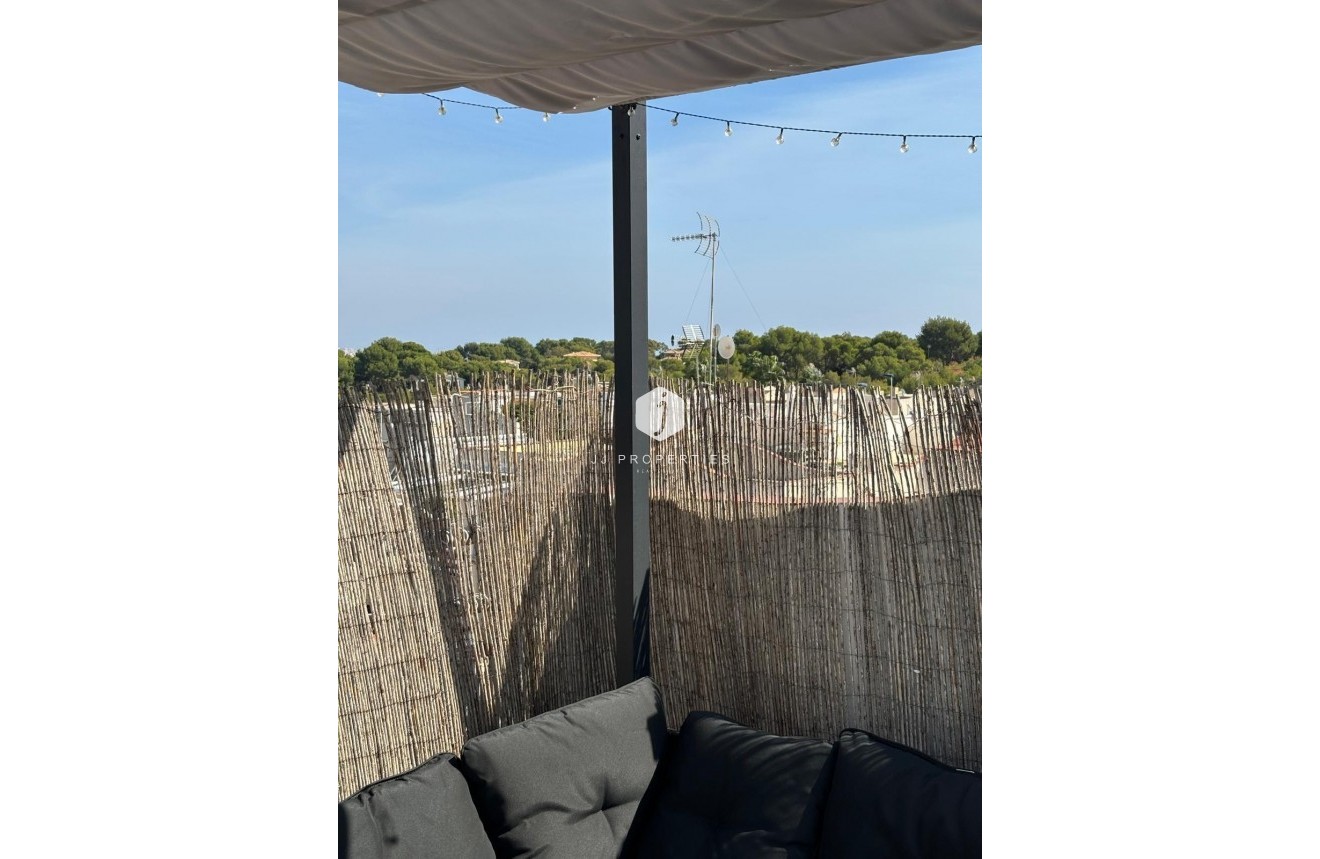 D'occasion - Bungalow -
Torrevieja - Los Balcones