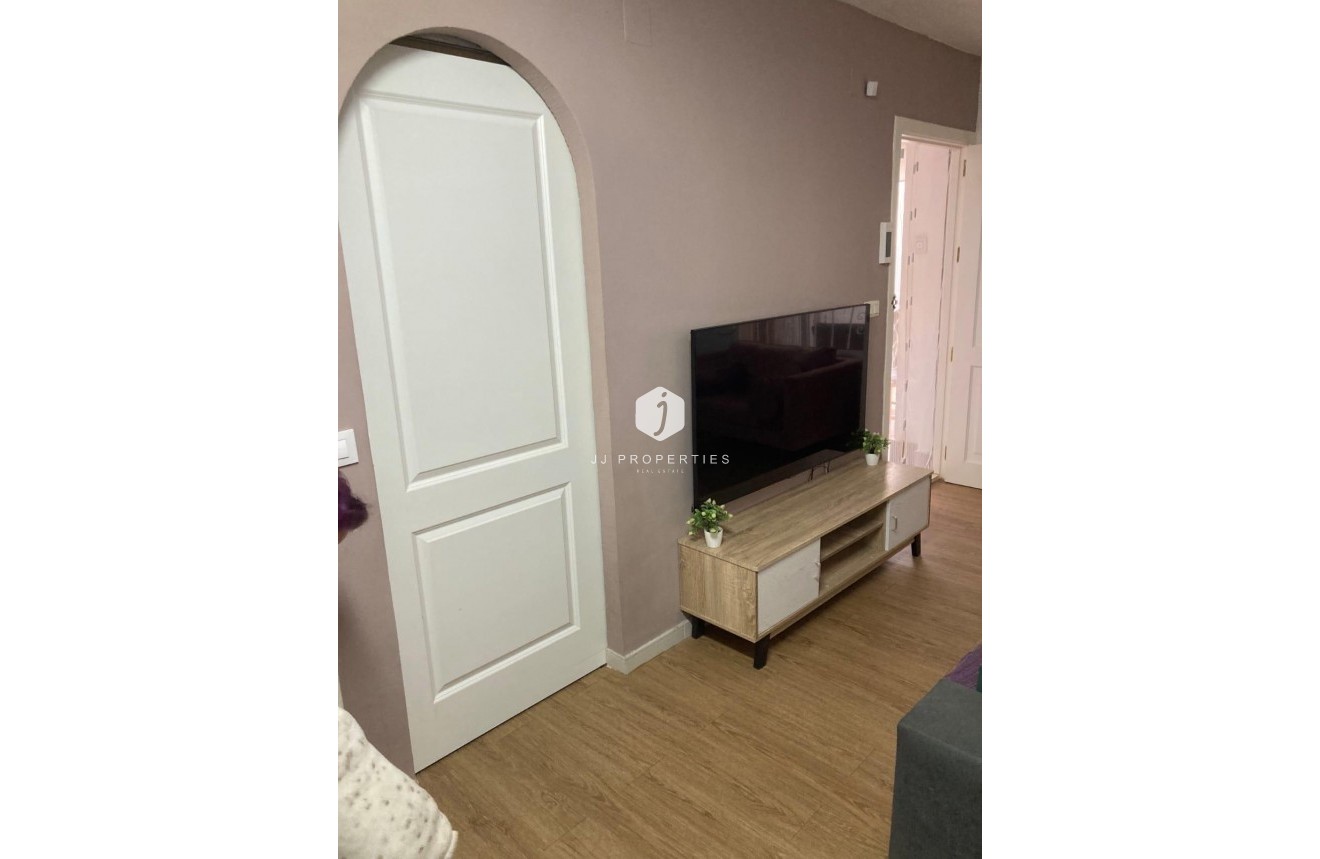 D'occasion - Bungalow -
Torrevieja - Los Balcones