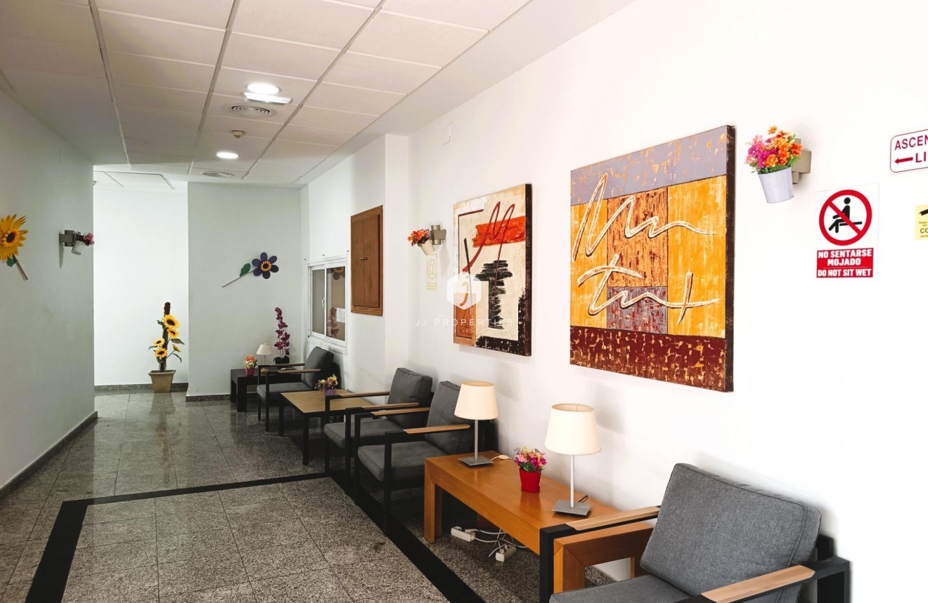 Aus zweiter Hand - Penthouse -
Orihuela Costa - Costa Blanca