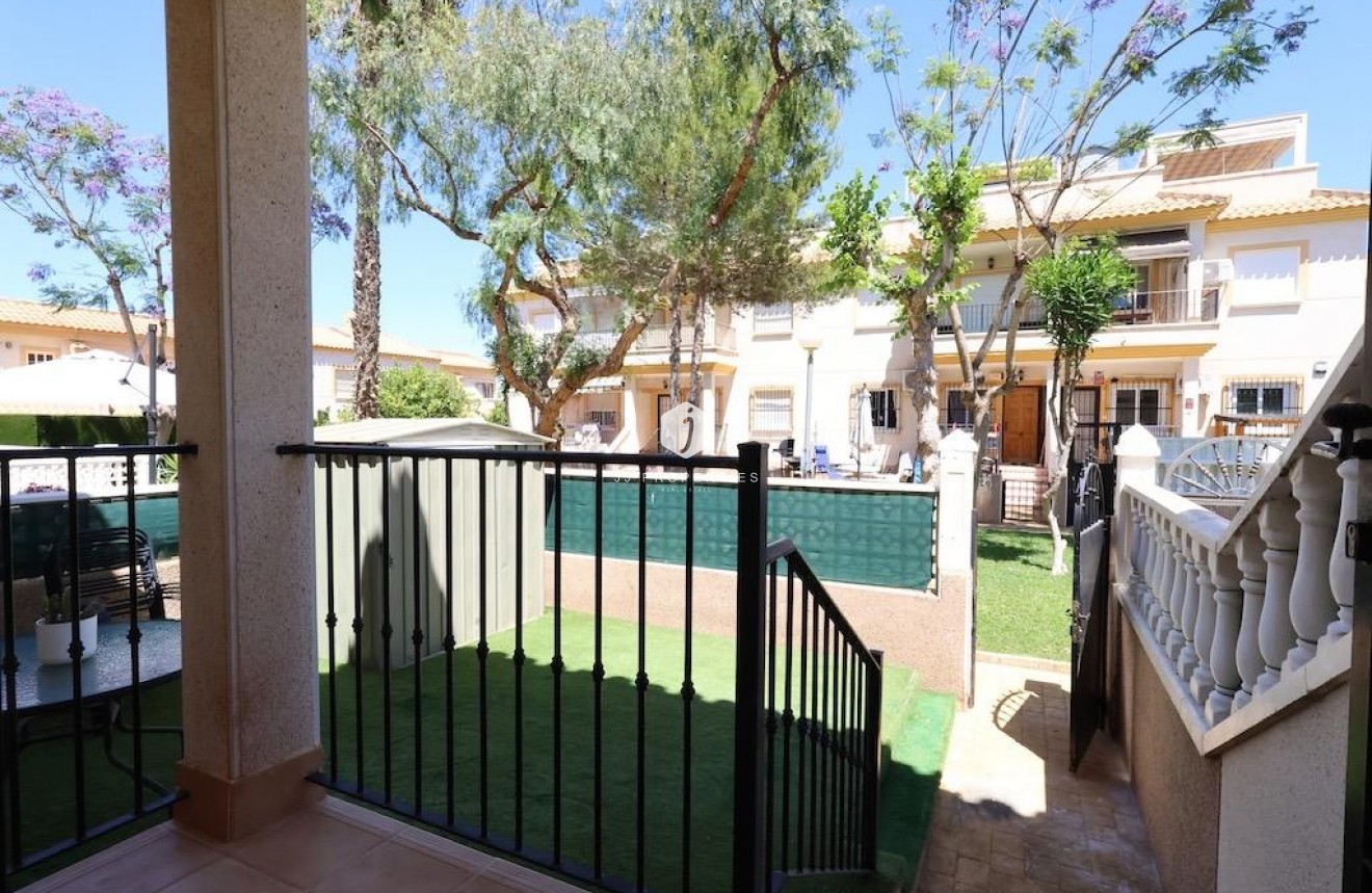 Aus zweiter Hand - Bungalow -
Orihuela Costa - Costa Blanca