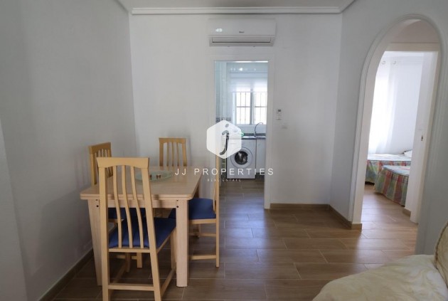 Aus zweiter Hand - Bungalow -
Orihuela Costa - Costa Blanca