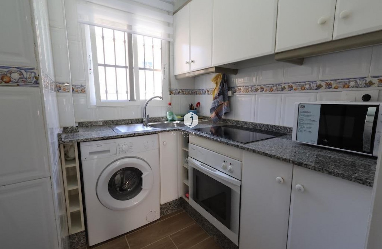 Aus zweiter Hand - Bungalow -
Orihuela Costa - Costa Blanca