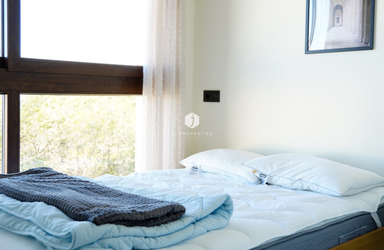 Segunda mano - Bungalow -
Torrevieja - Costa Blanca