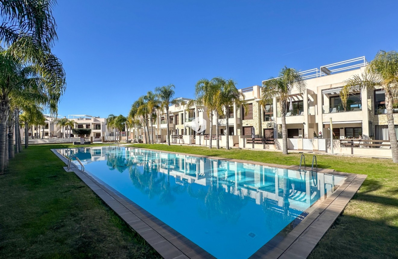 Segunda mano - Bungalow -
Torrevieja - Costa Blanca