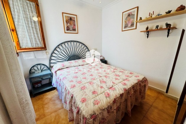 Resale - Apartment / flat -
La Mata - Costa Blanca