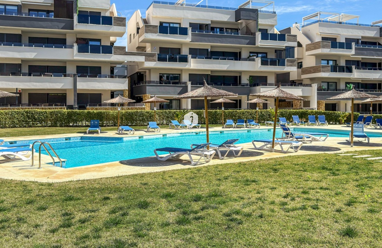 Z drugiej ręki - Mieszkanie w bloku -
Orihuela Costa - Costa Blanca