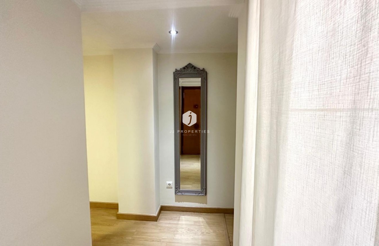 D'occasion - Appartement -
Torrevieja - La Mata